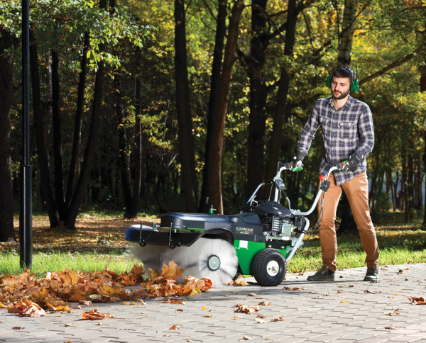 Универсальные очистители: Обзор подметальных машин (свиперов) Caiman Универсальные очистители: Обзор подметальных машин (свиперов) Caiman