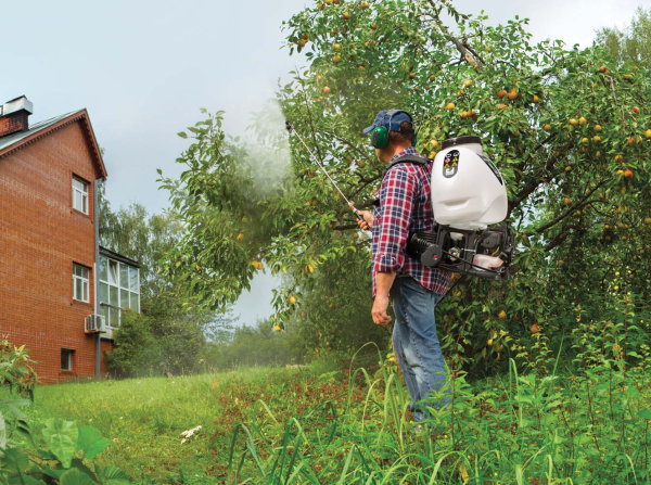 Опрыскиватель CAIMAN крупным планом: обзор модели Fog King PS25E